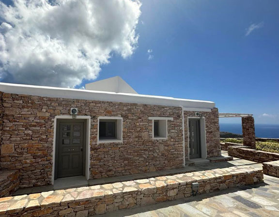 Κατοικία Βραχιές στη Φολέγανδρο - Moniasma sunset living